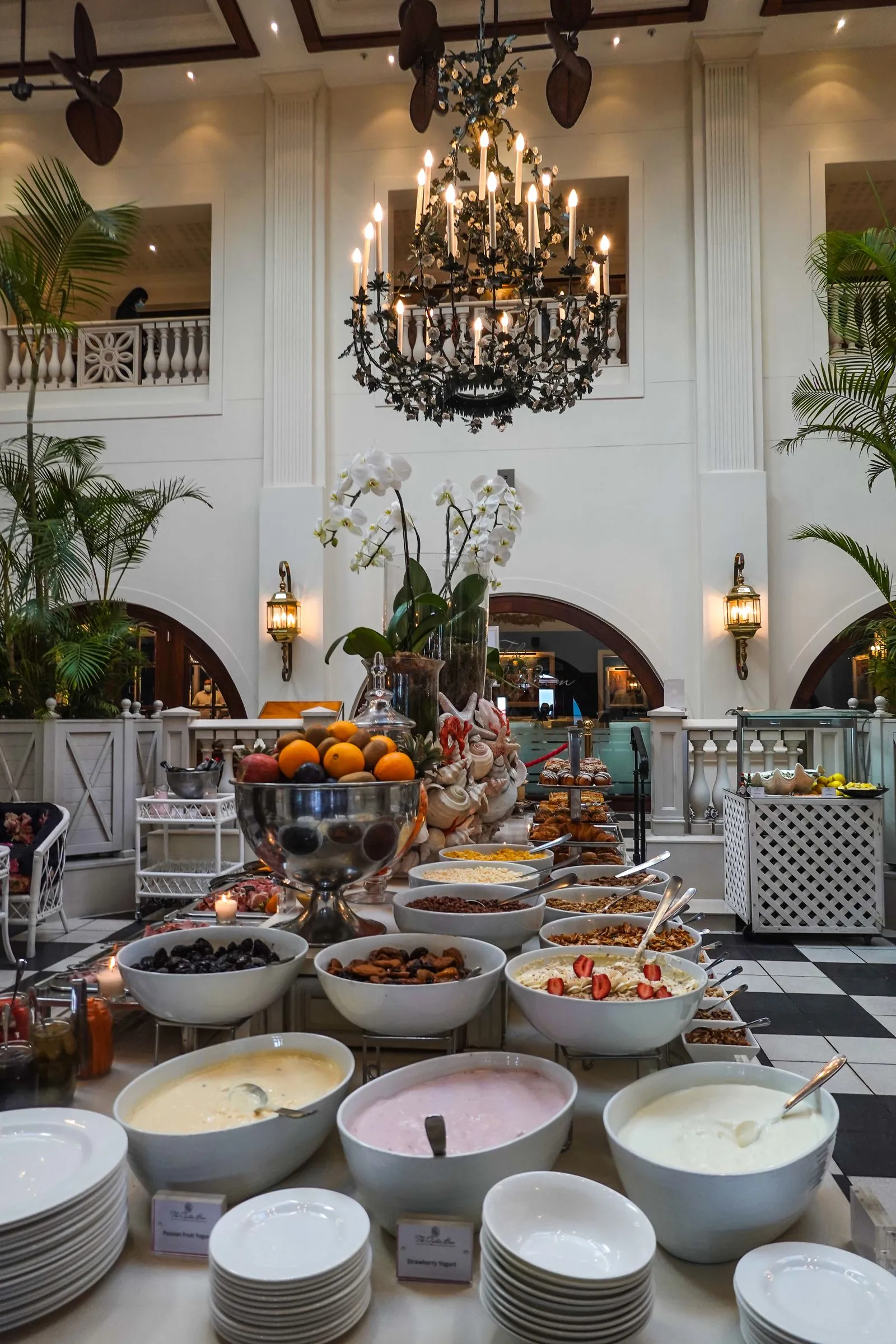 Frühstückscatering mit Buffet und Kaffee für ein Team in Berlin